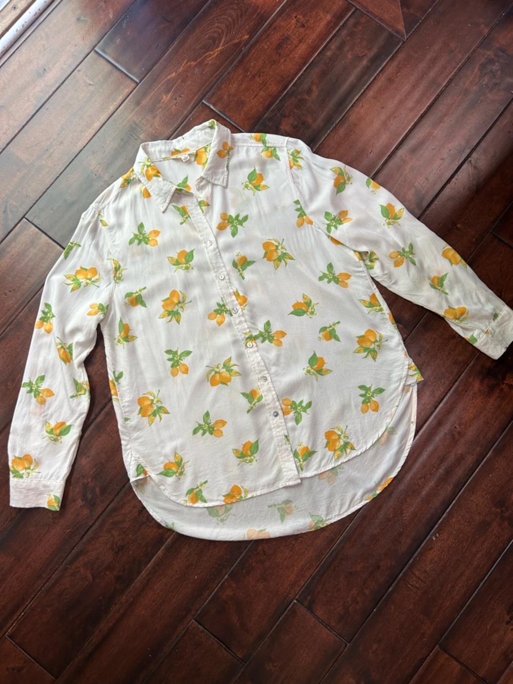 Jane and Delancey Women’s White Button-Down Shirt with Yellow/Orange Lemon Print